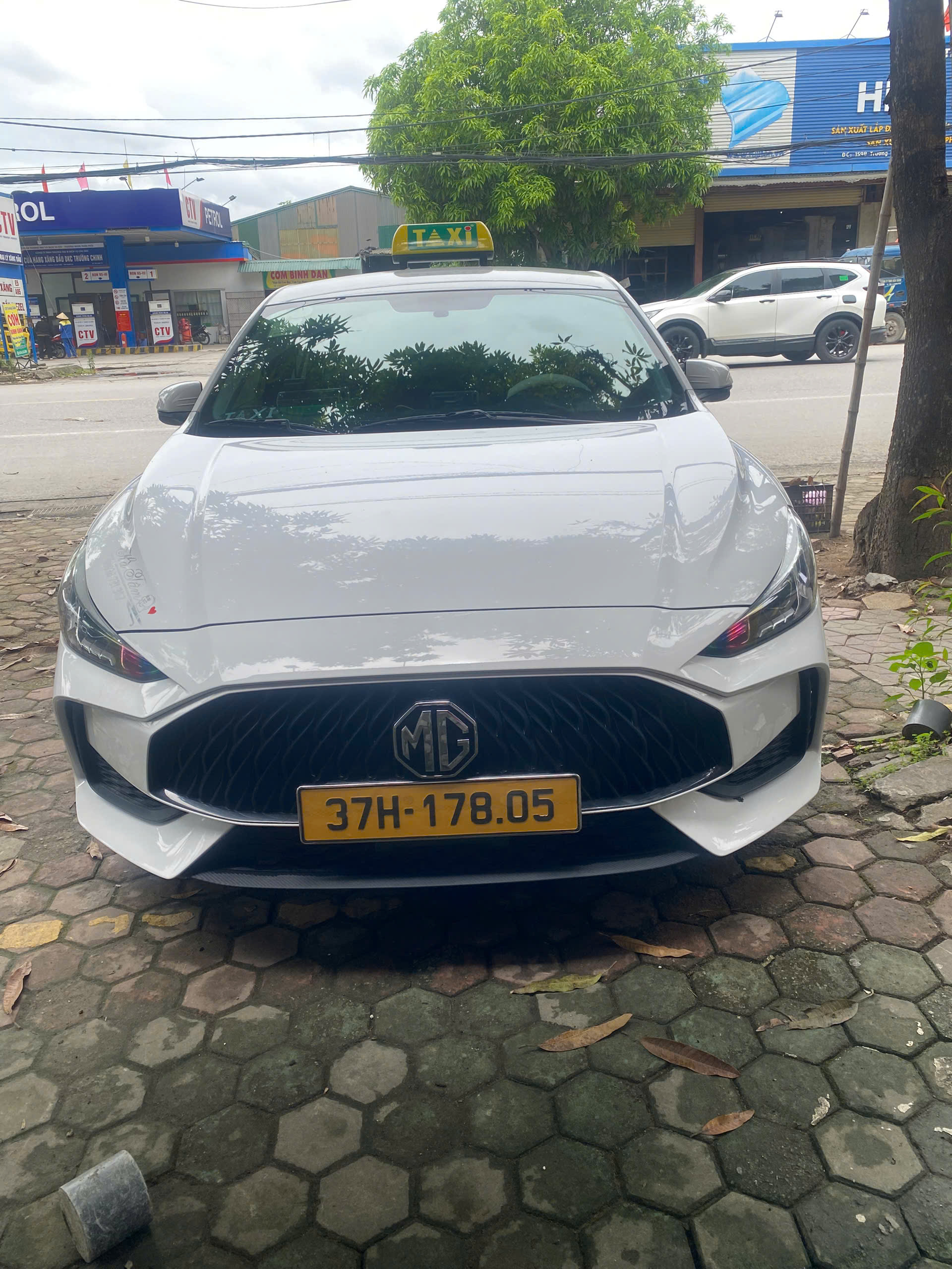 Hình ảnh xe